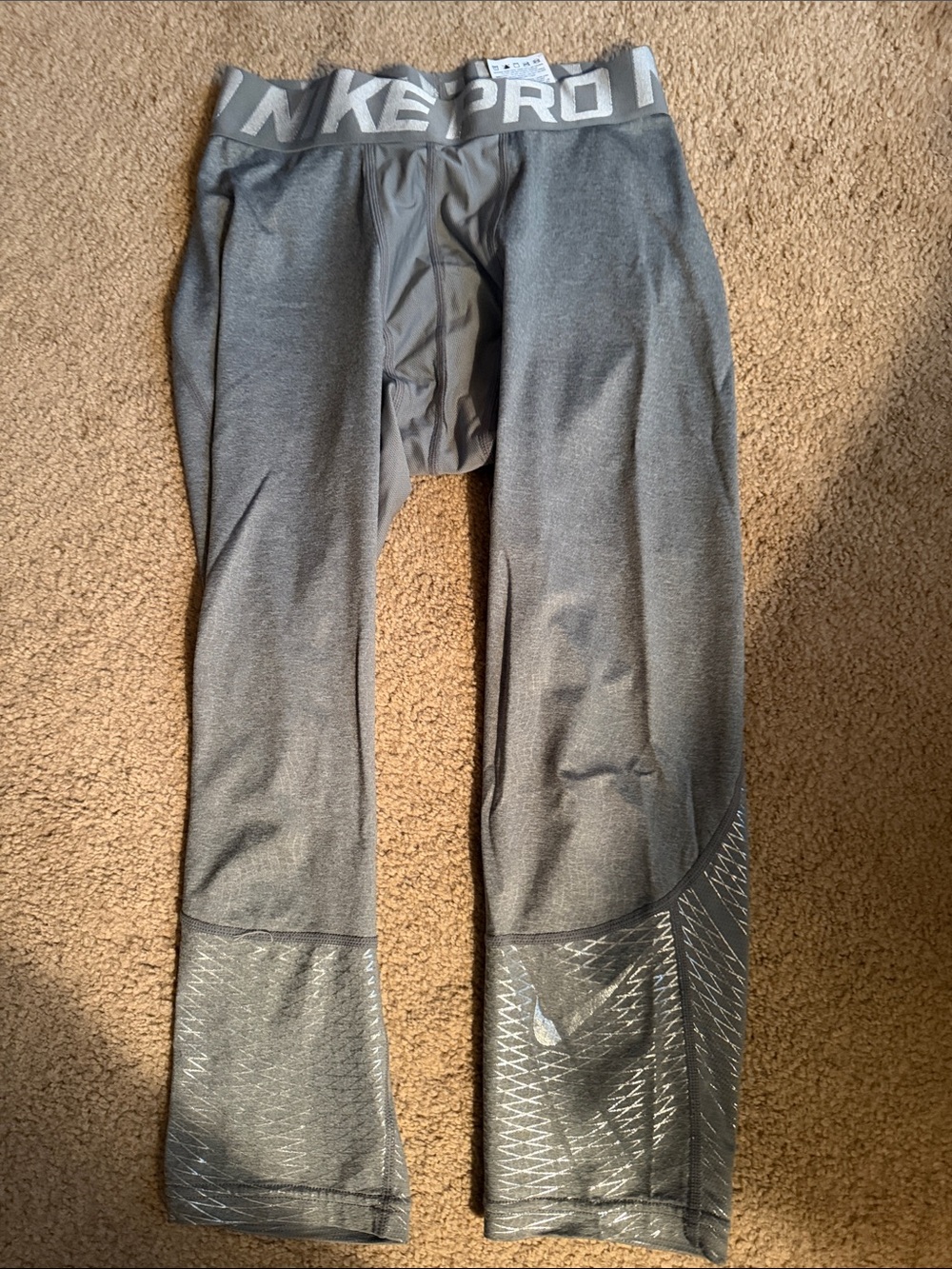 Nike Men’s Gray Performance Compression Tights